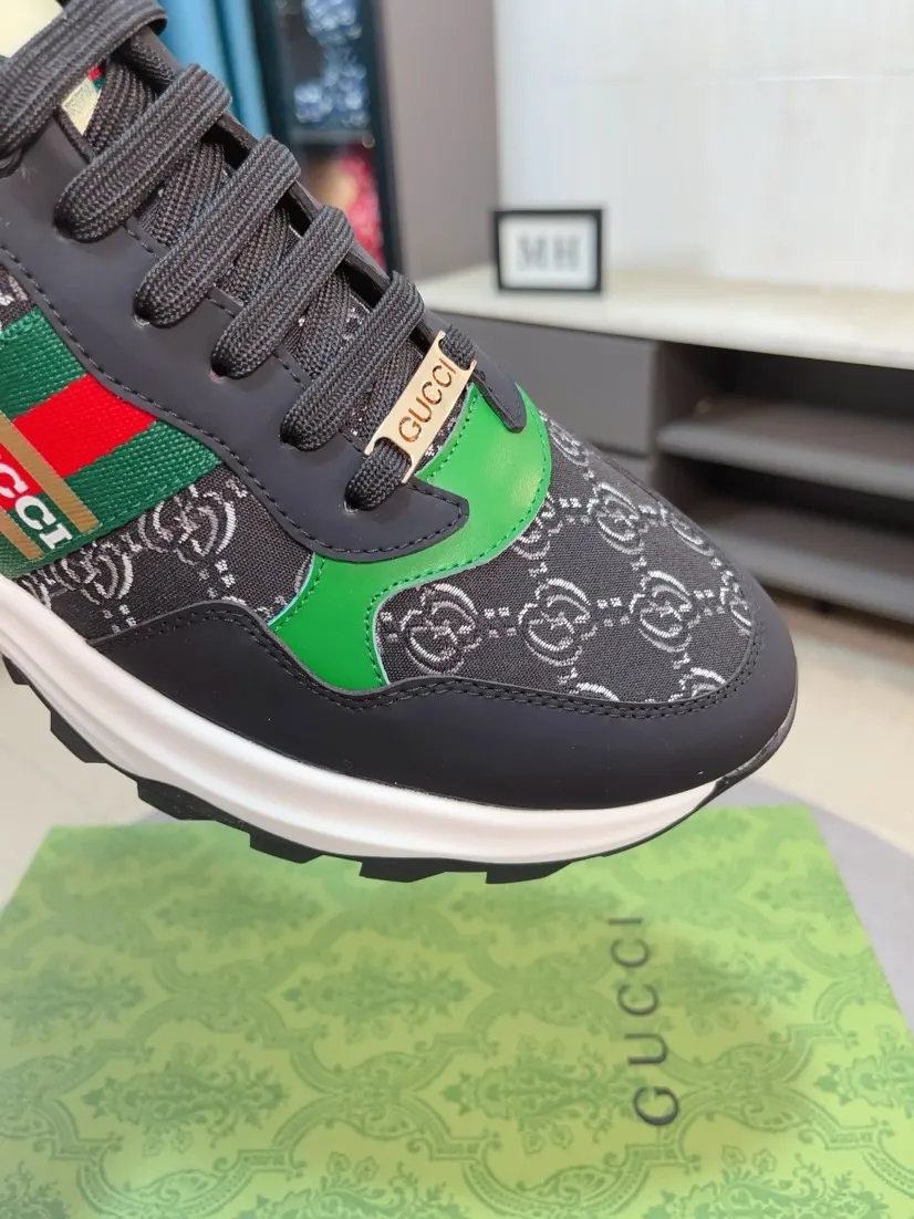 Men's shoes 💰458🌹🌹[GUCCI] Gucci's new lace-up casual men's shoes are on the market first, and the materials and workmanship are superior to all versions on the market. The highest quality shipped first-layer cowhide with imported original perforated materials➕Genuine leather lining, privately molded soft outsole, high foot comfort, imported special materials highlight the brand's unique charm, high-end customization 38-44